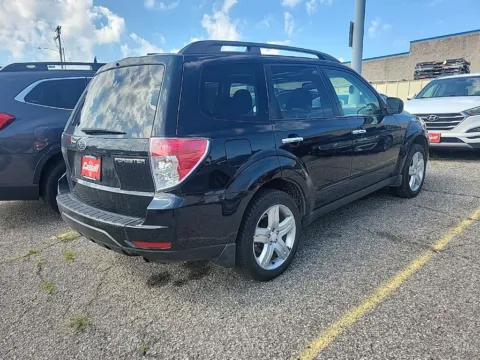More photos of 2009 Subaru Forester 2.5X at Cassill Motors, IA