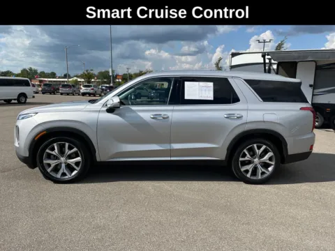 Photos of 2022 Hyundai Palisade SEL for sale in Cedar Rapids, IA at Cassill Motors