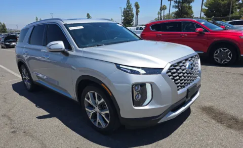 More photos of 2022 Hyundai Palisade SEL at Cassill Motors, IA