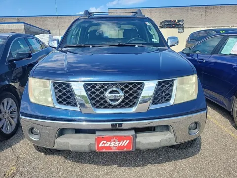 Photos of 2007 Nissan Frontier NISMO Off-Road for sale in Cedar Rapids, IA at Cassill Motors