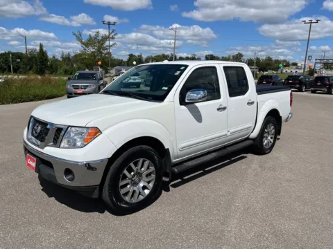 Photos of 2013 Nissan Frontier SL for sale in Cedar Rapids, IA at Cassill Motors