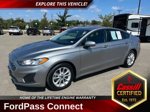 Silver 2020 Ford Fusion SE for sale in Cedar Rapids, IA