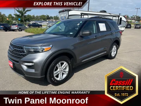 Gray 2022 Ford Explorer XLT for sale in Cedar Rapids, IA