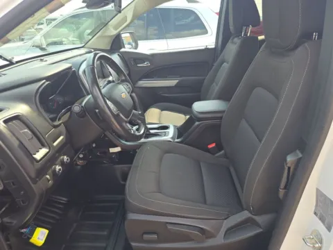 More photos of 2021 Chevrolet Colorado LT at Cassill Motors, IA