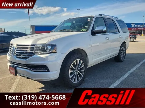 White 2015 Lincoln Navigator for sale in Cedar Rapids, IA