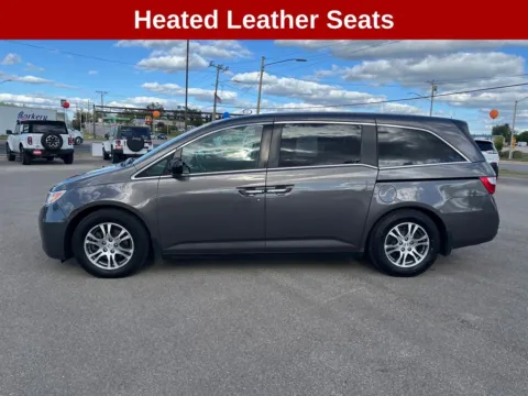 Photos of 2013 Honda Odyssey EX-L for sale in Cedar Rapids, IA at Cassill Motors