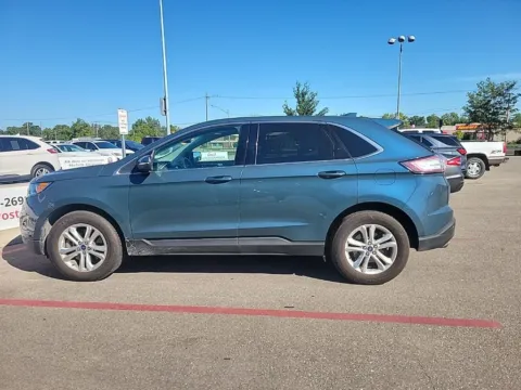 More photos of 2016 Ford Edge SEL at Cassill Motors, IA