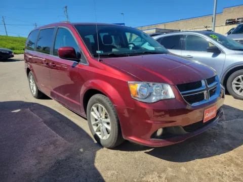 Photos of 2019 Dodge Grand Caravan SXT for sale in Cedar Rapids, IA at Cassill Motors