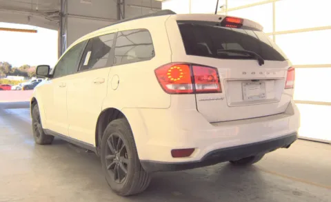 Another view of 2019 Dodge Journey SE for sale in Cedar Rapids, IA at Cassill Motors