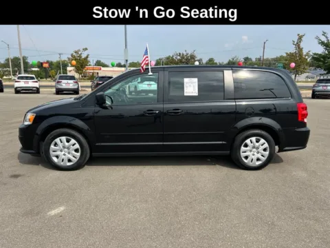Photos of 2017 Dodge Grand Caravan SE for sale in Cedar Rapids, IA at Cassill Motors