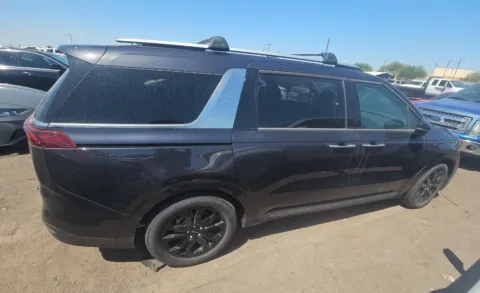 More photos of 2024 Kia Carnival SX Prestige at Cassill Motors, IA