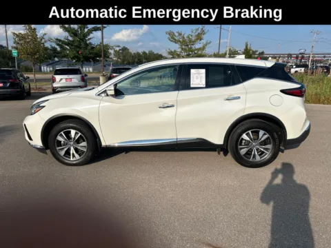 Photos of 2020 Nissan Murano S for sale in Cedar Rapids, IA at Cassill Motors