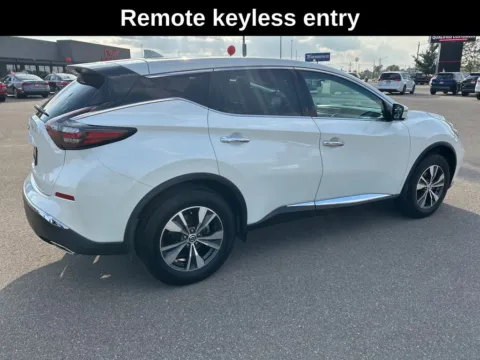 More photos of 2020 Nissan Murano S at Cassill Motors, IA