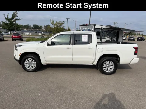 Photos of 2024 Nissan Frontier SV for sale in Cedar Rapids, IA at Cassill Motors