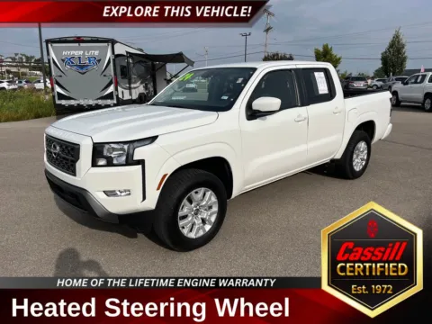 White 2024 Nissan Frontier SV for sale in Cedar Rapids, IA
