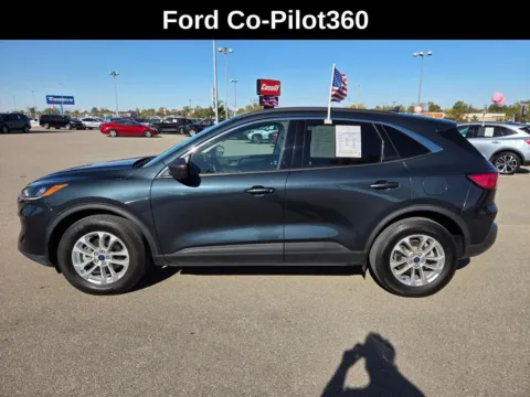 Photos of 2022 Ford Escape SE for sale in Cedar Rapids, IA at Cassill Motors