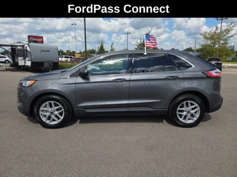 Photos of 2022 Ford Edge SEL for sale in Cedar Rapids, IA at Cassill Motors