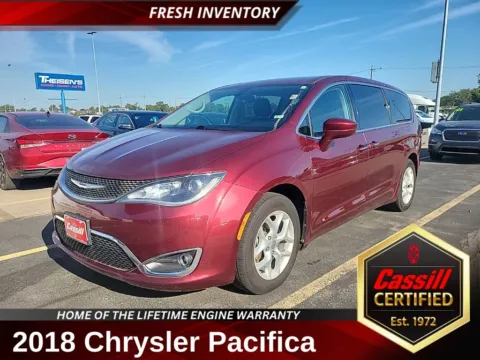 Red 2018 Chrysler Pacifica Touring Plus for sale in Cedar Rapids, IA