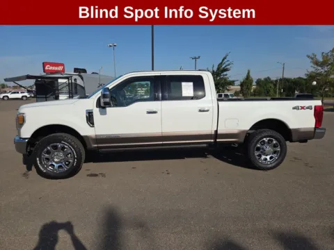 More photos of 2022 Ford F-350SD King Ranch at Cassill Motors, IA