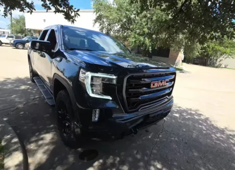More photos of 2022 GMC Sierra 1500 Limited Elevation at Cassill Motors, IA