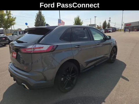 More photos of 2024 Ford Edge ST at Cassill Motors, IA