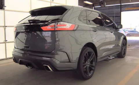 More photos of 2024 Ford Edge ST at Cassill Motors, IA