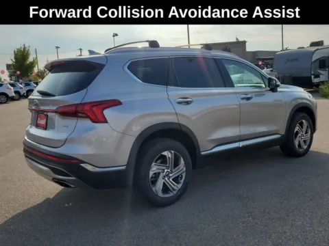 More photos of 2022 Hyundai Santa Fe SEL at Cassill Motors, IA