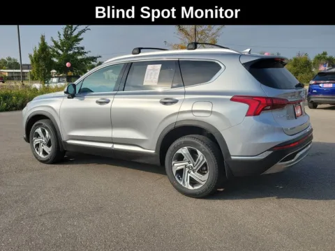 Another view of 2022 Hyundai Santa Fe SEL for sale in Cedar Rapids, IA at Cassill Motors