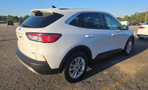 Another view of 2021 Ford Escape Hybrid SE for sale in Cedar Rapids, IA at Cassill Motors