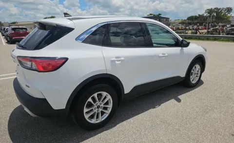 Another view of 2022 Ford Escape Hybrid SE for sale in Cedar Rapids, IA at Cassill Motors