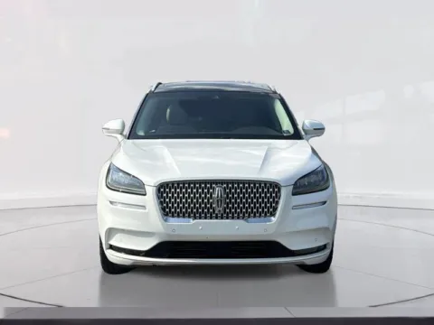 More photos of 2021 Lincoln Corsair Reserve at Cassill Motors, IA