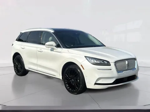 Photos of 2021 Lincoln Corsair Reserve for sale in Cedar Rapids, IA at Cassill Motors