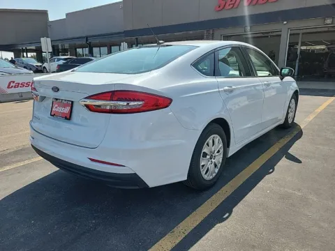 More photos of 2019 Ford Fusion S at Cassill Motors, IA