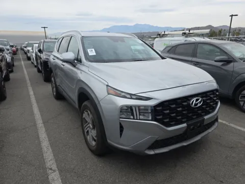 More photos of 2023 Hyundai Santa Fe SEL at Cassill Motors, IA