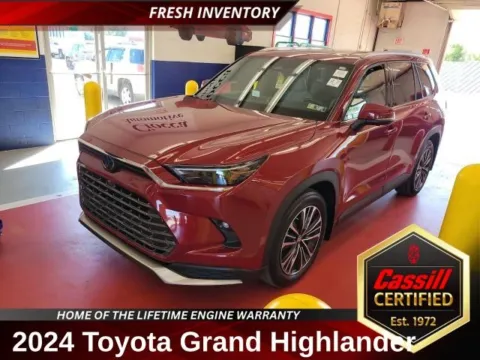 Red 2024 Toyota Grand Highlander Hybrid MAX Platinum for sale in Cedar Rapids, IA