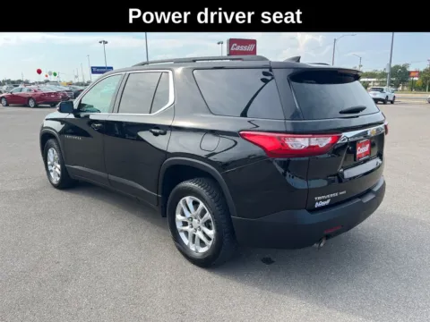 Another view of 2021 Chevrolet Traverse LT for sale in Cedar Rapids, IA at Cassill Motors