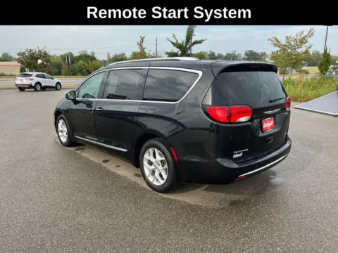 Another view of 2019 Chrysler Pacifica Limited for sale in Cedar Rapids, IA at Cassill Motors