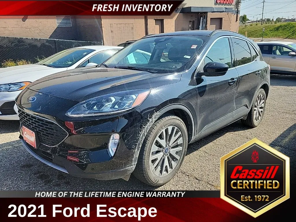 Black 2021 Ford Escape Titanium for sale in Cedar Rapids, IA