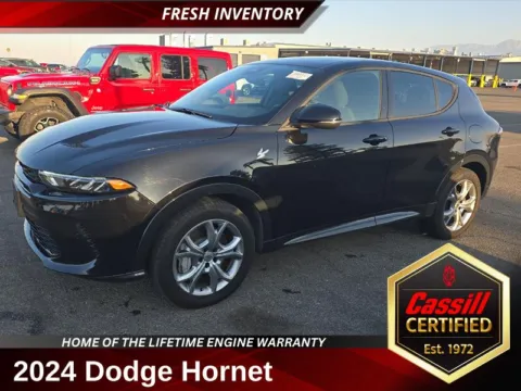 Black 2024 Dodge Hornet R/T for sale in Cedar Rapids, IA