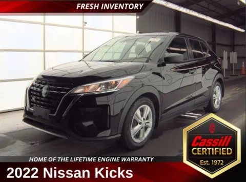 Black 2022 Nissan Kicks S for sale in Cedar Rapids, IA