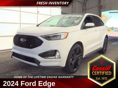 White 2024 Ford Edge ST for sale in Cedar Rapids, IA