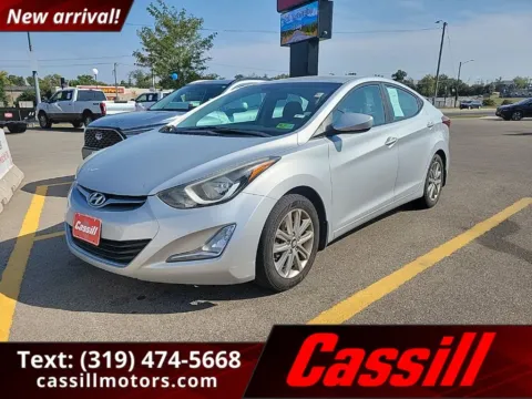 Silver 2014 Hyundai Elantra SE for sale in Cedar Rapids, IA