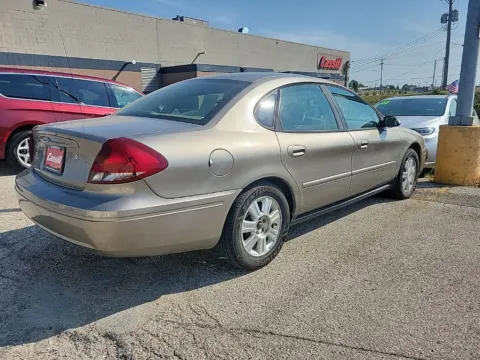 Another view of 2005 Ford Taurus SEL for sale in Cedar Rapids, IA at Cassill Motors