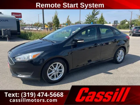 Black 2016 Ford Focus SE for sale in Cedar Rapids, IA