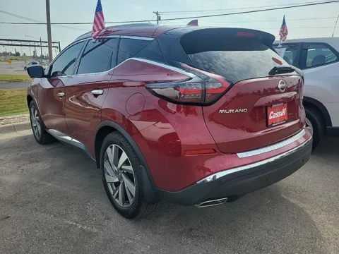More photos of 2020 Nissan Murano SL at Cassill Motors, IA