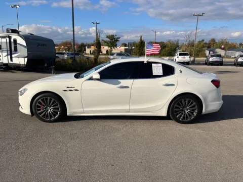 Photos of 2022 Maserati Ghibli Modena Q4 for sale in Cedar Rapids, IA at Cassill Motors
