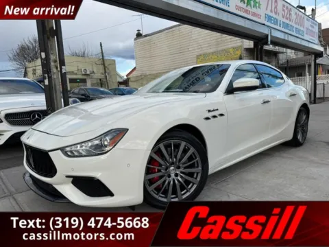 White 2022 Maserati Ghibli Modena Q4 for sale in Cedar Rapids, IA