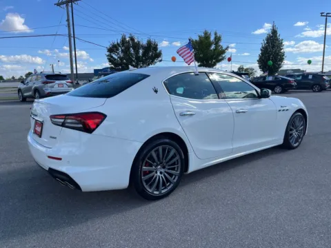 More photos of 2022 Maserati Ghibli Modena Q4 at Cassill Motors, IA