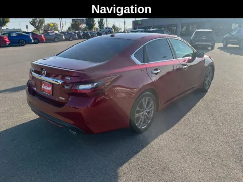 More photos of 2018 Nissan Altima 2.5 SR at Cassill Motors, IA