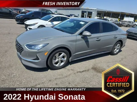 Gray 2022 Hyundai Sonata SE for sale in Cedar Rapids, IA
